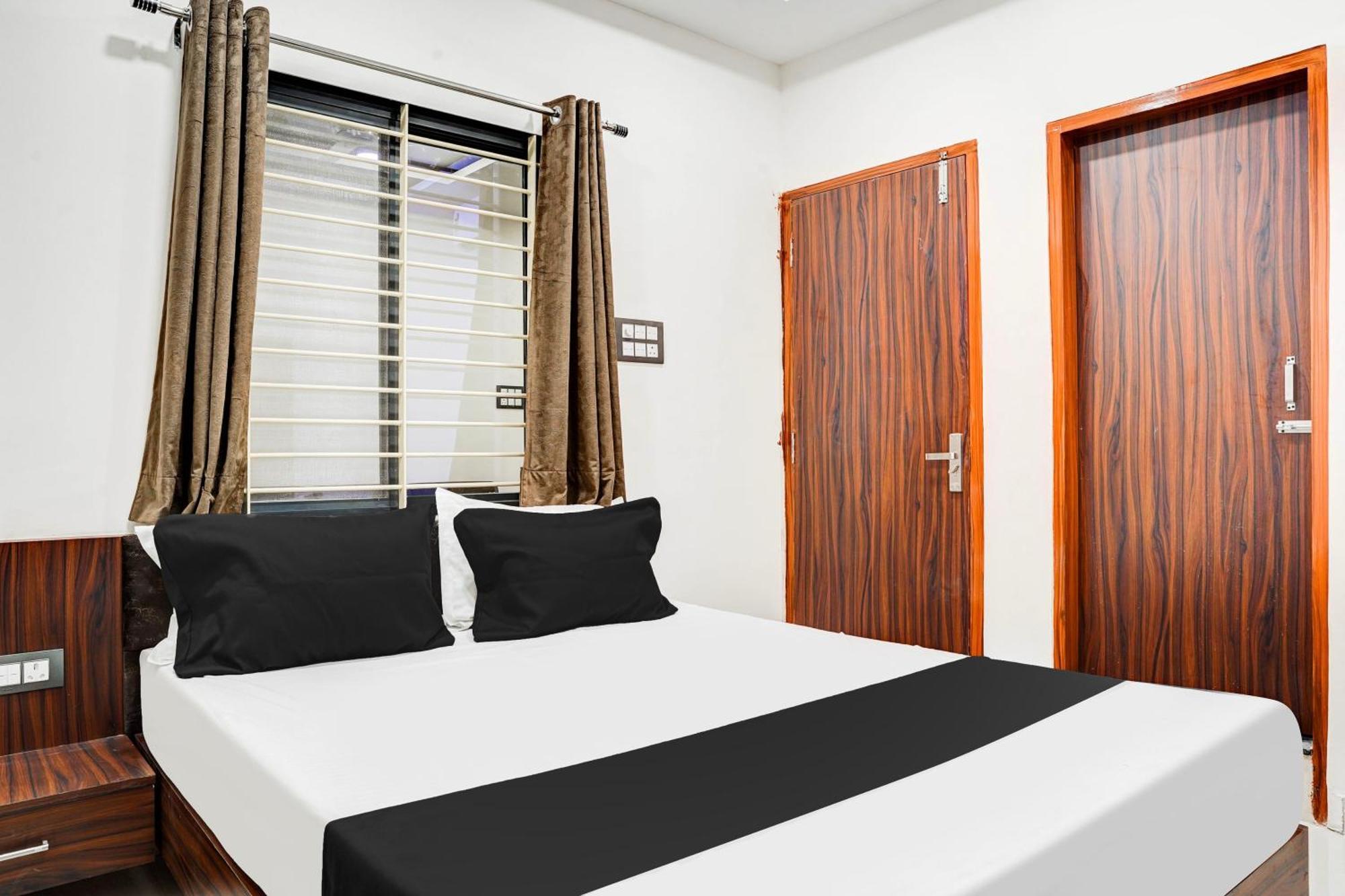 Hotel O Rudra Palace Bhopal Eksteriør bilde