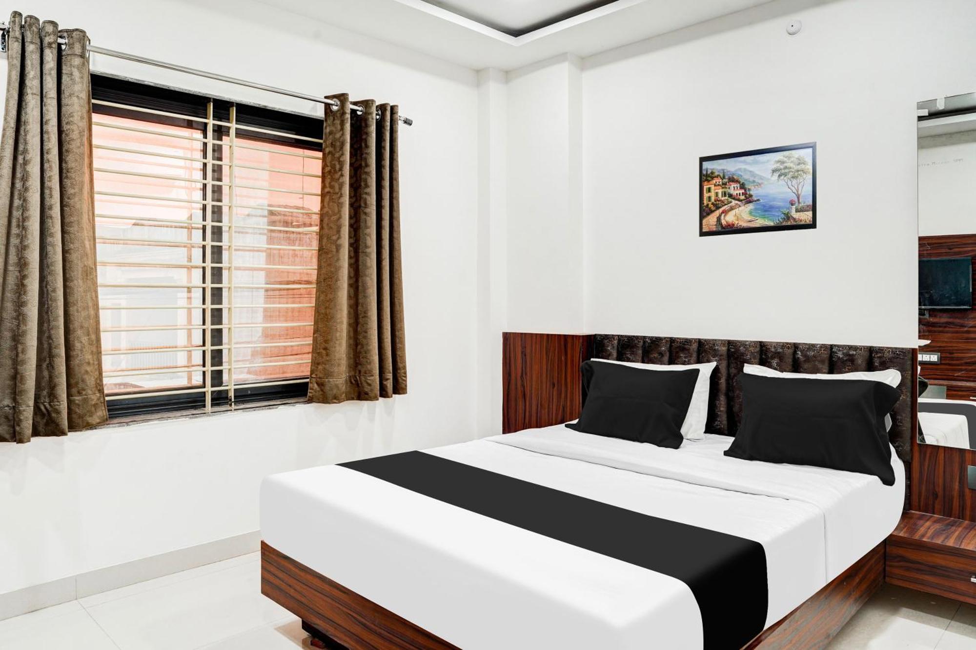 Hotel O Rudra Palace Bhopal Eksteriør bilde