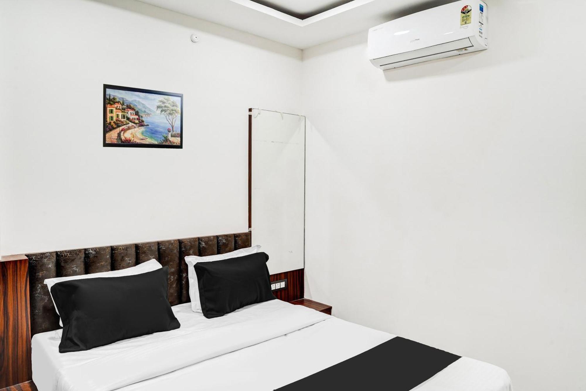 Hotel O Rudra Palace Bhopal Eksteriør bilde