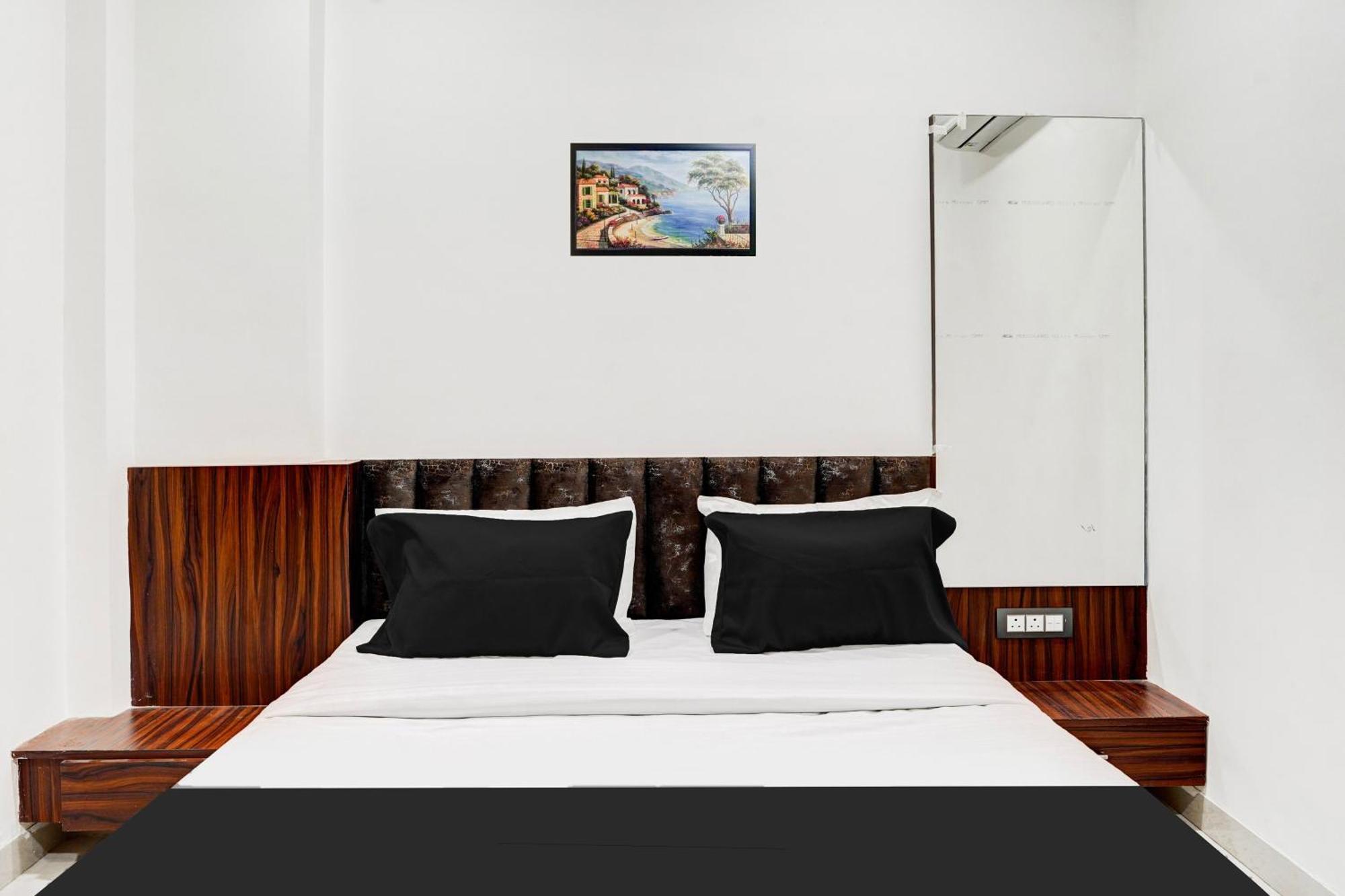 Hotel O Rudra Palace Bhopal Eksteriør bilde